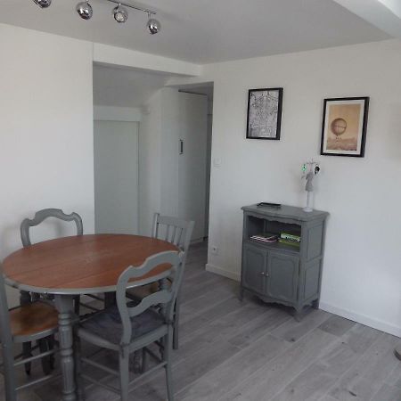 Apartament Les Tournelles Wersal Zewnętrze zdjęcie